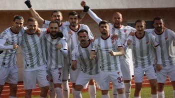 Elazığspor, Galatasaray ve Fenerbahçe'yi sollayıp lider oldu