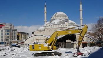 Atıl durumdaydı! Mısır Çarşısı'nda yıkım başladı: Yeni proje 6 ayda tamamlanacak