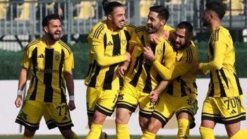 TFF 2. Lig 24. hafta maçında Aliağa FK evinde Muşspor'u 4 golle geçti