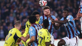 Trabzonspor-Fenerbahçe maçında 5 gol vardı! Kanarya zorlu deplasmandan 3 puanla dönüyor