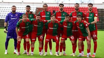 Karşıyaka gaza bastı! 10 puanı birden kaptı