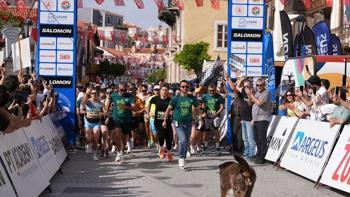 Dördüncü Çeşme Yarı Maratonu 5K gün batımı koşusuyla başladı