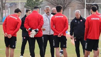 Sivasspor'a bir kötü haber daha! Hesaplar yine değişti