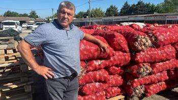 Geçen yıl çürümeye terk edilmişti, bu yıl kapış kapış gidiyor! Tarlada fiyatlar katlandı: Çiftçinin yüzü gülüyor