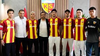 Kayserispor transfer çılgınlığı! 6 futbolcu birden imza attı