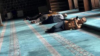 Diyarbakır'da termometreler 40 dereceyi gördü, vatandaşlar camilere akın etti!