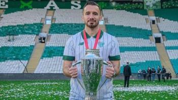 Bursaspor'da ayrılık! Sol bek ile vedalaştı