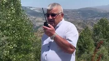 Sivas’ta köylüler isyan etti! Telefon görüşmesi yapabilmek için bu yöntemi buldular