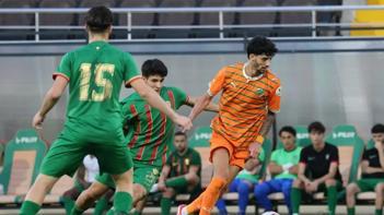 Amedspor'a büyük şok! Alanyaspor’a 4 golle ezdi geçti, isyan ettiler