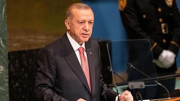 Cumhurbaşkanı Erdoğan'dan KKTC mesajı: Dünyayı siyasi ve ekonomik bağlar kurmaya davet ediyoruz