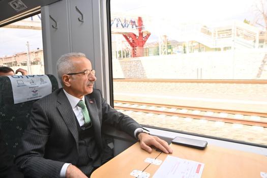Bakan Uraloğlu açıkladı: Ankara-İstanbul süper hızlı tren projesini başlattık