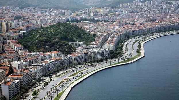 İzmir'de beklenen deprem yaklaşıyor! En son 336 yıl önce olmuştu