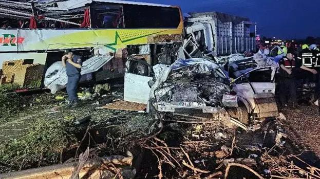 Mersin'de 10 kişinin öldüğü kazada şoförün ifadesi ortaya çıktı