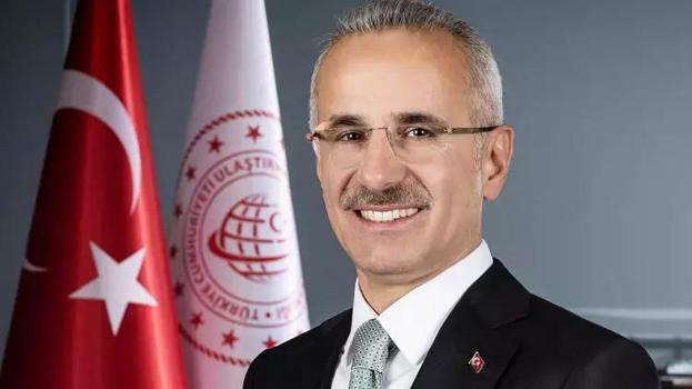 Bakan Uraloğlu: PTT'den emeklilere yüzde 20 indirim