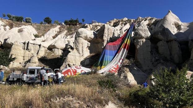 Kapadokya'da balon kazası! Pilot 20 kişinin hayatını kurtardı