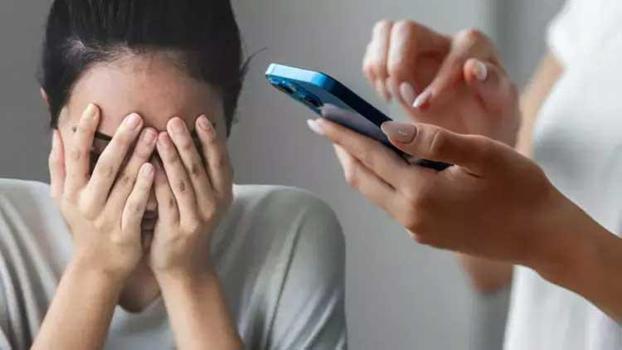 Akıllı telefonlar depresyon ve stres seviyelerinde artışa neden oluyor