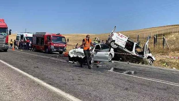 İzmir ve Yozgat'ta korkunç kaza: 7 can kaybı!