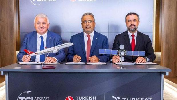 THY uçaklarda ücretsiz internet hizmeti için Türksat'la anlaşma imzaladı