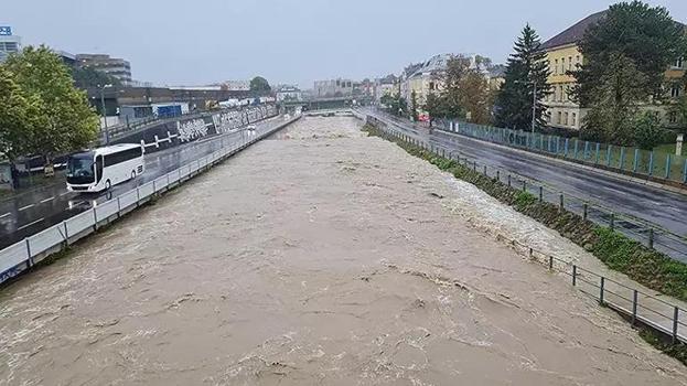 Avrupa'yı Boris Fırtınası vurdu, Polonya ve Romanya'da can kayıpları var