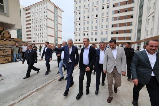 Ak Parti İzmir Milletvekili Mehmet Kasapoğlu'ndan KYK yurtlarına ziyaret: Yurtlardaki kapasite artışı gurur verici