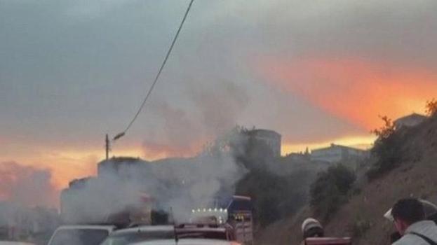 İstanbul Pendik’te düğün konvoyu yaparak yolu kapatan sürücülere para cezası