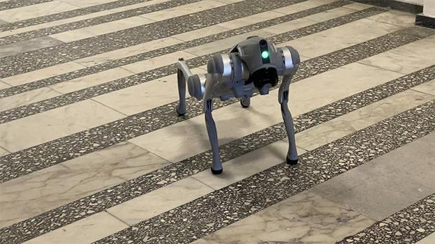 KTÜ’de deprem sonrası hasarlara yapay zeka destekli robotik köpek