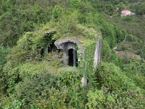 Trabzon'daki kiliselere defineci istilası: Kiliseden camiye çevrilmiş ibadethanede kazı yapmışlar, Evlerin altını bile kazmışlar