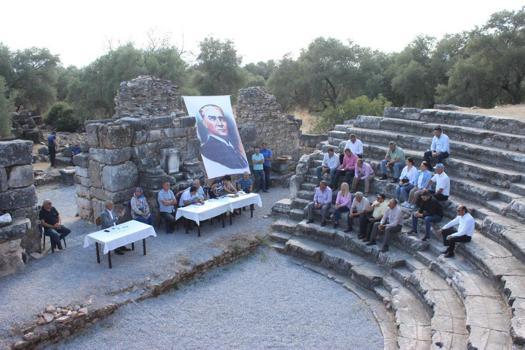 Bin 900 yıllık tarihi meclis, yeniden canlandı