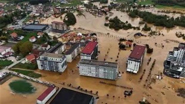 AB'den Bosna Hersek'teki doğal afetler hakkında dayanışma açıklaması