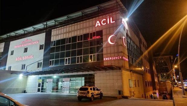 40 öğrenci 'gıda zehirlenmesi' şüphesiyle hastaneye başvurdu