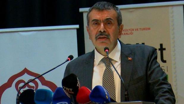 Milli Eğitim Bakanı Yusuf Tekin: Canları pahasına ülkesine sahip çıkacak bir kuşak yetiştirmek istiyoruz