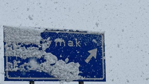 Tir tir titreten soğuklar erken başladı! Yoğun kar yağışı etkisini artırdı, onlarca il için yeni kar uyarısı geldi