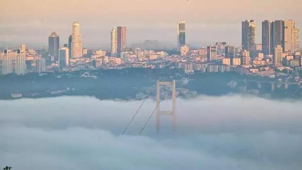 İstanbul Boğazı gemi trafiğine kapatıldı