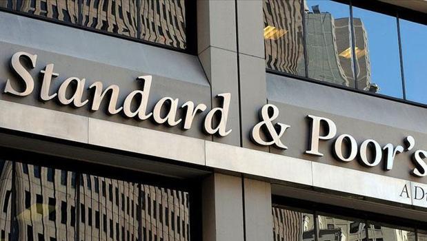 S&P Türkiye'nin kredi notunu yükseltti