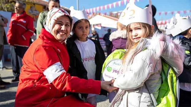 Kızılay Sokağı’nı 20 bin çocuk ziyaret etti!