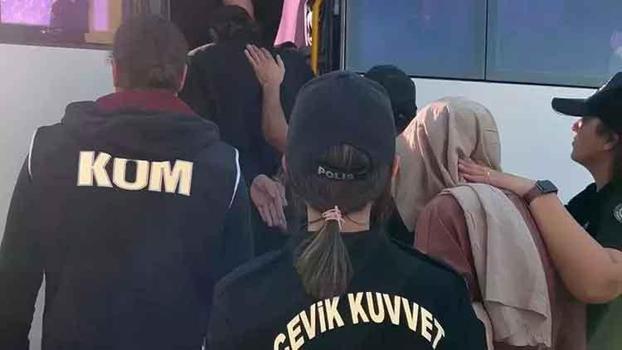 Çanakkale'de sahte mehdi operasyonu: Sözde müritlerine gayrimenkullerini sattırarak kazanç sağlamış!