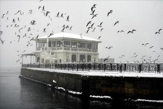 İstanbul'a kar ne zaman gelecek? Meteoroloji uzmanından son dakika kar yağışı açıklaması geldi, İstanbul'da kar yağışı tam için tarih verdi