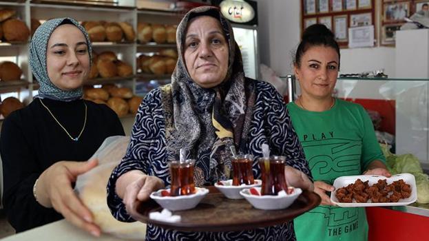 Bu ilçede esnaf kadınlardan oluşuyor!