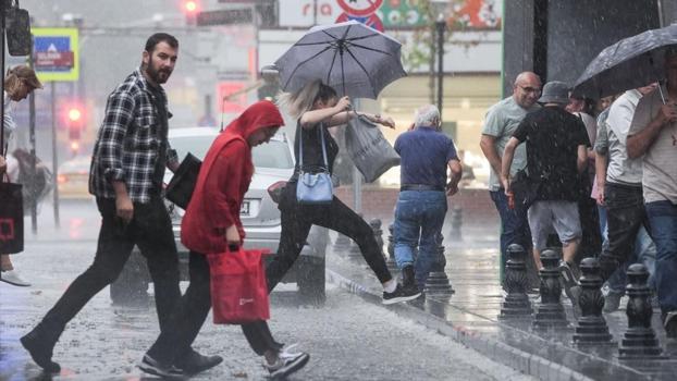 Eldiveni botu hazırlayın! Kritik gün Çarşamba: Önce ıslanıp sonra donacağız! Meteoroloji gün içinde saat verdi