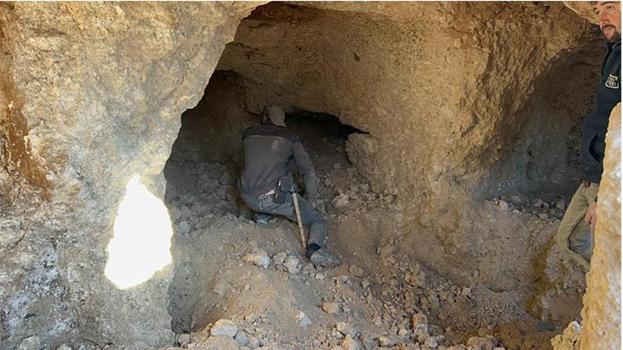 Hatay'da ortaya çıkarılan mezar odaları görüntülendi