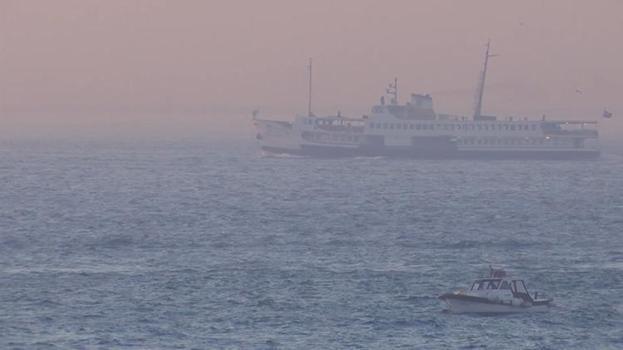 İstanbul Boğazı'nda gemi trafiği tekrar açıldı