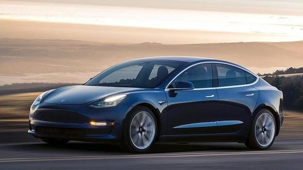 Tesla'dan flaş karar! Binlerce aracını geri çağırdı, işte o modeller