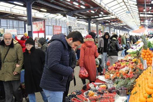 Yılbaşı öncesi sebze ve meyve satışları rekor kırdı