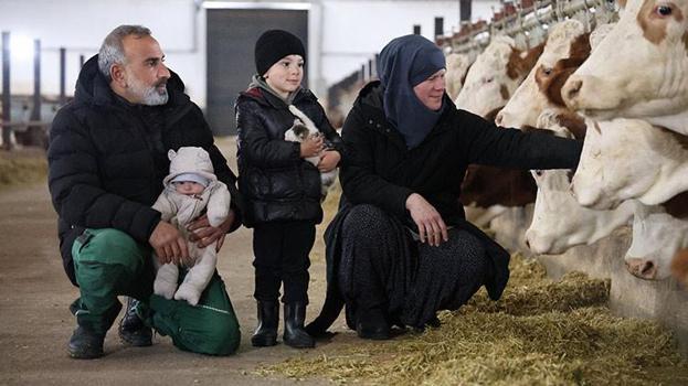 Hibe desteği ile Almanya'dan köyüne dönüp çiftlik kurdu!  432 ton üretim yapıyor