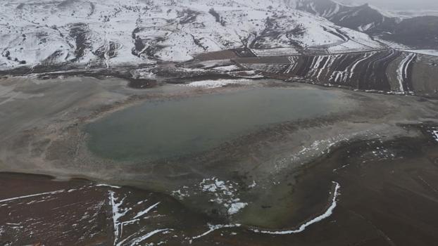 Sivas'ta göçmen kuşların durağı olan göl çöle dönmüştü! Eski ihtişamına yine kavuştu