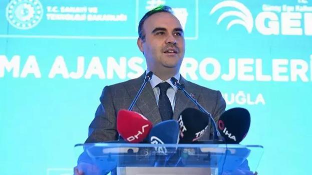 Bakan Kacır: Türkiye'yi topyekun kalkınmış bir konuma taşıyacağız