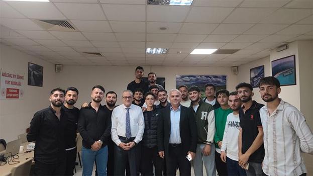 Mesleğinin son temsilcisi: ‘Yaşayan İnsan Hazinesi! Deneyimlerini öğrencilerle paylaştı
