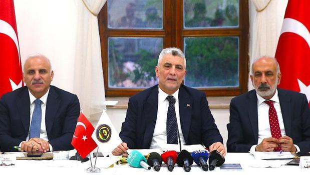 Bakan Bolat: Türkiye lojistik konusunda güvenilir bir üs olduğunu bir kez daha göstermiştir