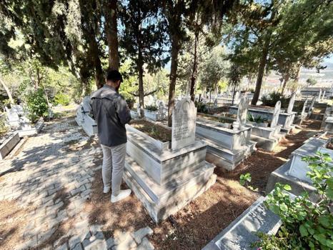Özgür Özel'e saldıran şüphelinin katlettiği oğlunun mezarındaki yazanlar yürekleri parçaladı
