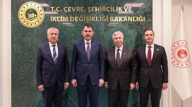 Bakan Kurum, 3 belediye başkanını kabul etti! "İş birliği içinde çalışmayı sürdüreceğiz"